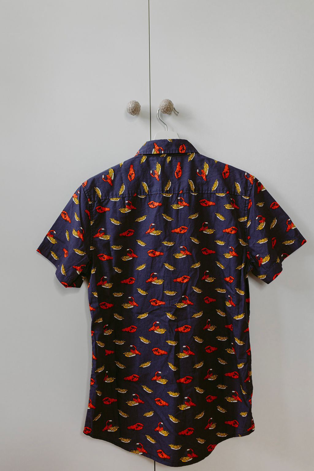Camicia con disegno aragoste